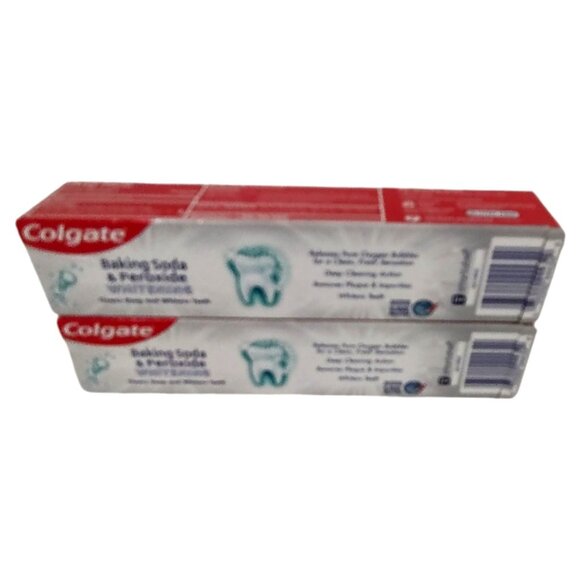 Colgate Baking Soda & Peroxide Whitening Toothpaste Oral Care - Picture 2 of 5